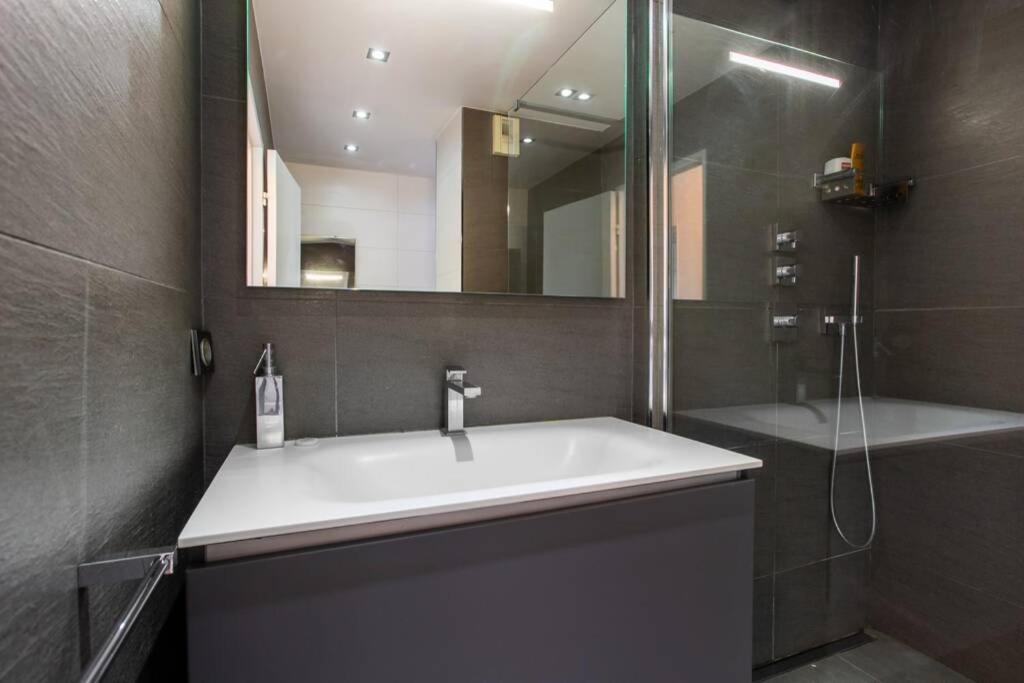 Prox.Gare Montparnasse-Galeries Lafayette! 4Pers. Apartment ปารีส ภายนอก รูปภาพ